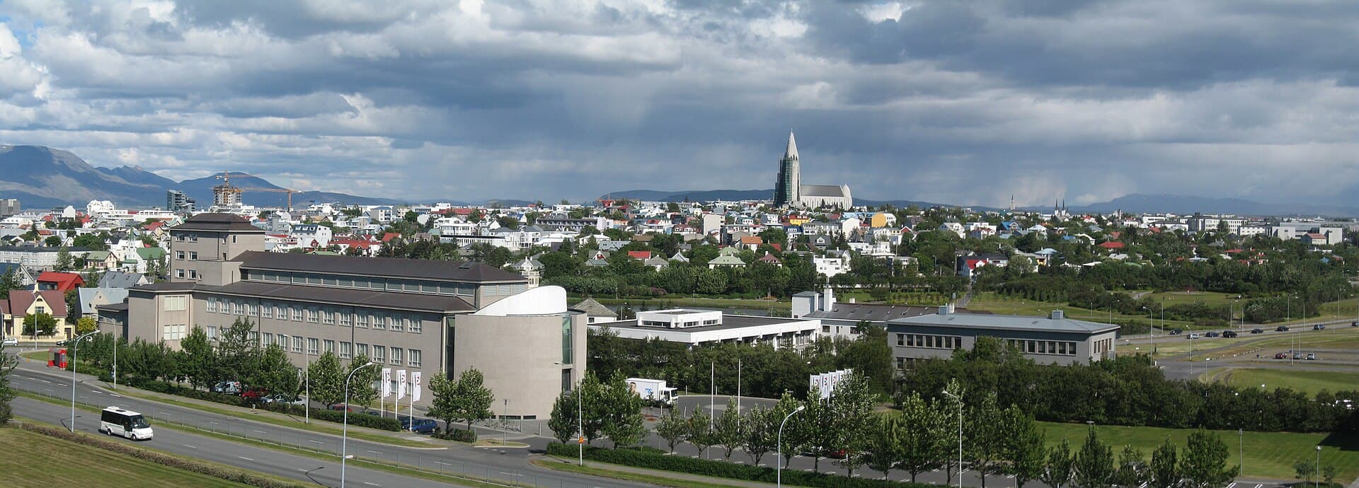 Reykjavík panorama with Hallgrímskirkja and the city skyline
